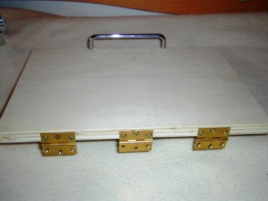 Montaggio cerniere